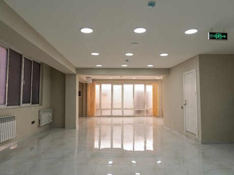 Объект - м. 28 мая - 280 м²