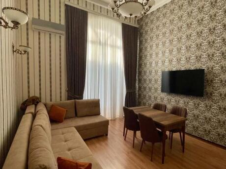 2 otaqlı köhnə tikili - Sahil m. - 50 m²