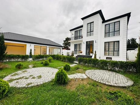 5 otaqlı həyət evi/bağ evi - Mərdəkan q. - 320 m²