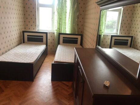 2 otaqlı köhnə tikili - Memar Əcəmi m. - 41.4 m²