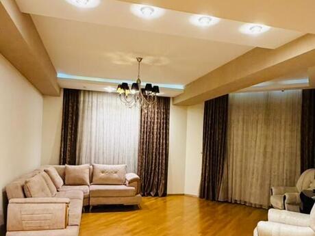 2-комн. новостройка - м. 20 января - 95 м²