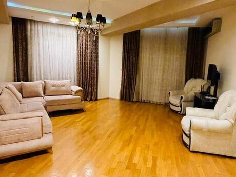 2-комн. новостройка - м. 20 января - 95 м²