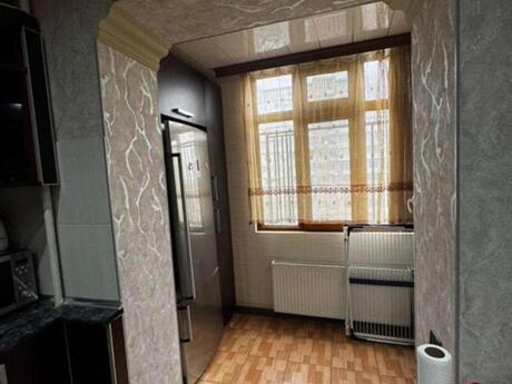 3-комн. вторичка - Ясамальский р. - 70 м²