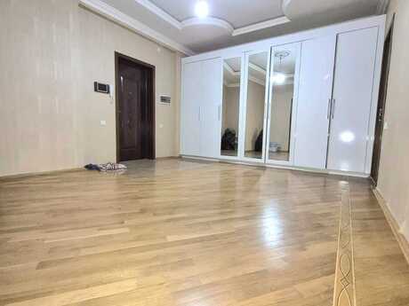 3-комн. новостройка - Насиминский  р. - 165 м²