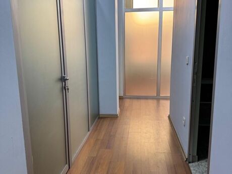 3-комн. офис - м. Нариман Нариманов - 120 м²