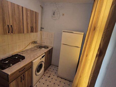 1-комн. вторичка - м. Кара Караев - 35 м²