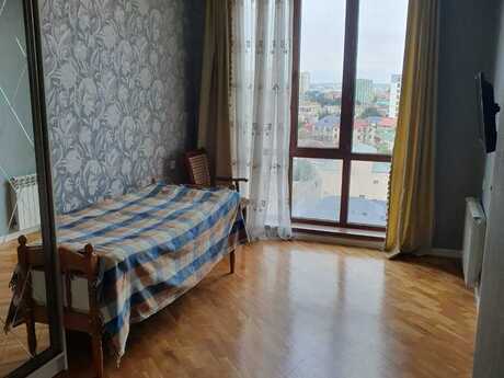 3 otaqlı yeni tikili - Bakıxanov q. - 78 m²