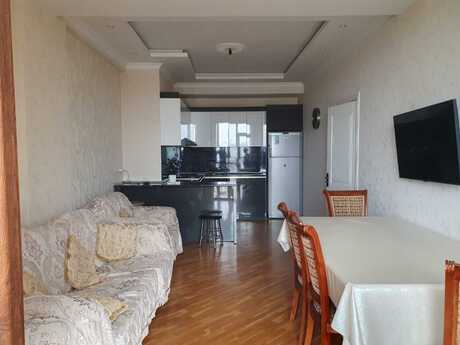 3 otaqlı yeni tikili - Bakıxanov q. - 78 m²