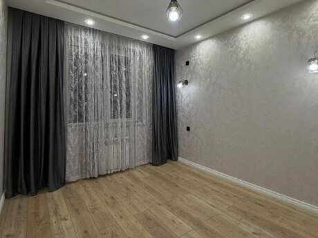 3-комн. вторичка - м. Ази Асланов - 60 м²