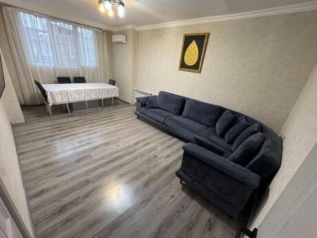 4-комн. вторичка - пос. Бакиханова - 68 м²