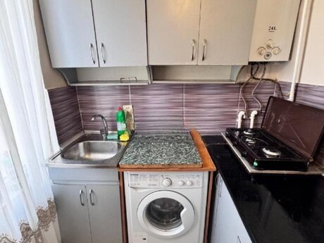 1 otaqlı köhnə tikili - Qara Qarayev m. - 40 m²
