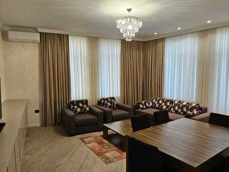 2 otaqlı köhnə tikili - İçəri Şəhər m. - 76 m²