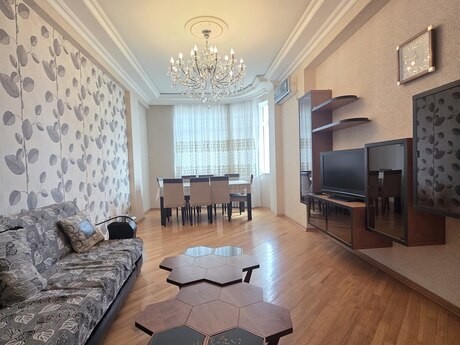 3 otaqlı yeni tikili - İnşaatçılar m. - 110 m²
