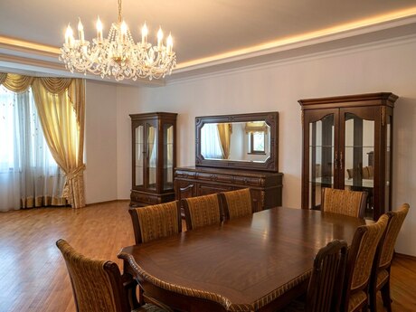 3 otaqlı yeni tikili - Nizami m. - 130 m²