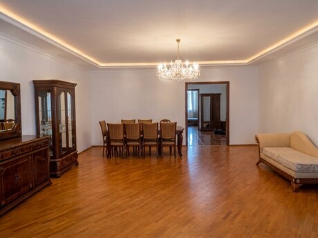 3 otaqlı yeni tikili - Nizami m. - 130 m²