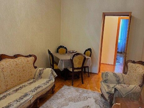 3 otaqlı köhnə tikili - Nəsimi r. - 75 m²