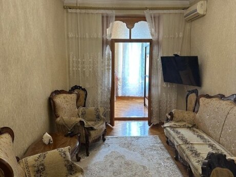 3 otaqlı köhnə tikili - Nəsimi r. - 75 m²
