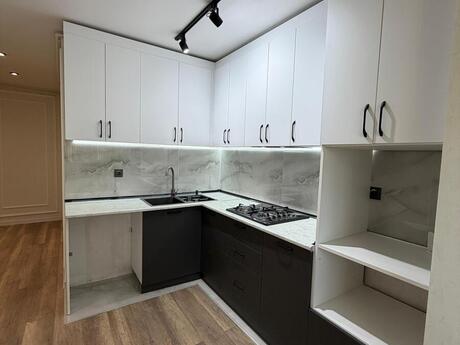 3 otaqlı köhnə tikili - Əhmədli m. - 80 m²