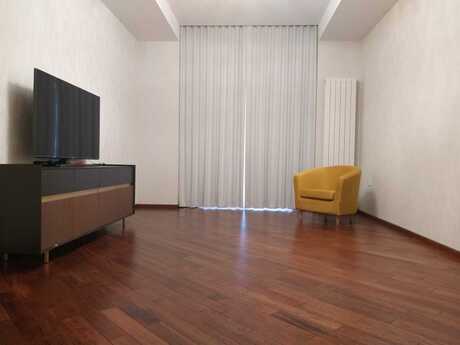 3 otaqlı yeni tikili - Ağ şəhər q. - 122 m²