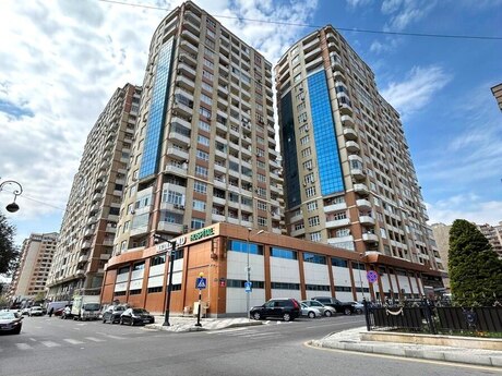 4 otaqlı yeni tikili - Şah İsmayıl Xətai m. - 130 m²
