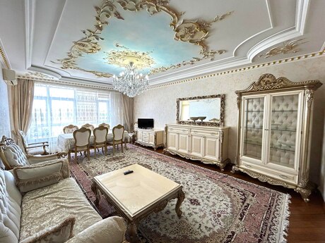 4 otaqlı yeni tikili - Şah İsmayıl Xətai m. - 130 m²