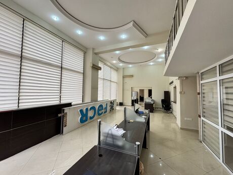 Obyekt - 28 May m. - 320 m²