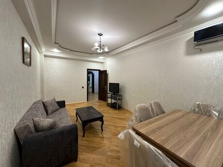 3-комн. новостройка - м. Низами - 115 м²