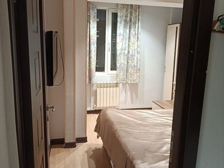2 otaqlı köhnə tikili - Əhmədli m. - 50 m²