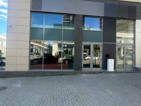 Obyekt - Ağ şəhər q. - 150 m²