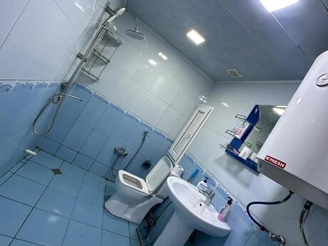 2 otaqlı yeni tikili - Bakıxanov q. - 70 m²