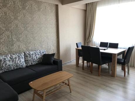 2-комн. новостройка - м. Шах Исмаил Хатаи - 75 м²