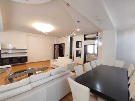 5 otaqlı yeni tikili - 28 May m. - 220 m²
