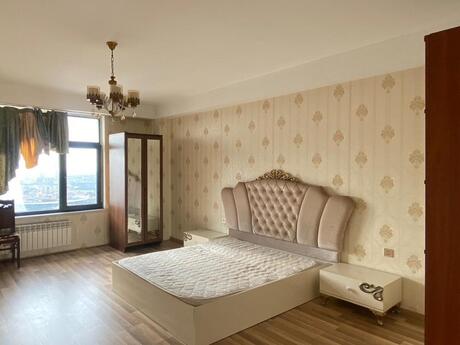 3-комн. новостройка - м. Кара Караев - 100 м²