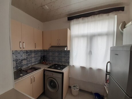 3-комн. вторичка - м. Мемар Аджеми - 60 м²