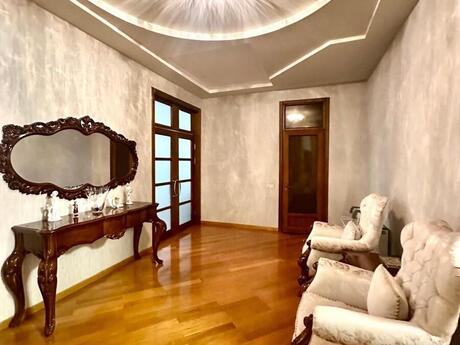 7-комн. новостройка - м. Нариман Нариманов - 360 м²