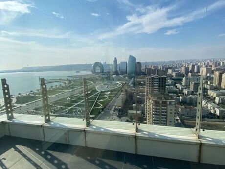 4 otaqlı yeni tikili - Şah İsmayıl Xətai m. - 220 m²