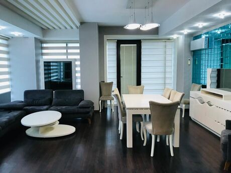 4 otaqlı yeni tikili - Şah İsmayıl Xətai m. - 220 m²