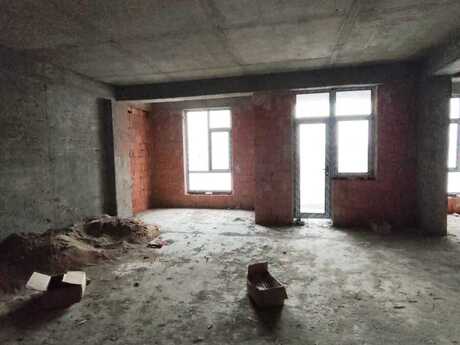 3-комн. новостройка - Наримановский р. - 166 м²