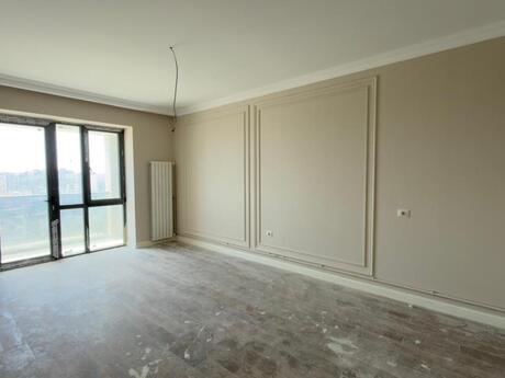 3-комн. новостройка - м. Бакмил - 72 м²