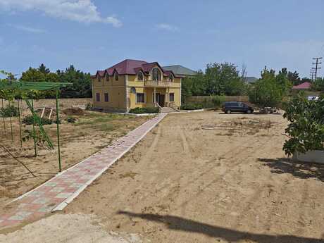 4-комн. дом/дача - пос. Пиршаги - 240 м²