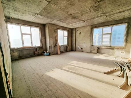 4-комн. новостройка - м. Ичеришехер - 181 м²