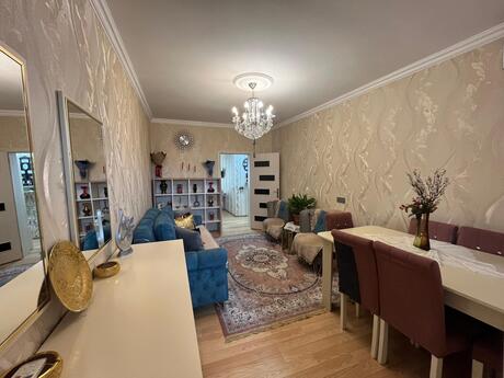 3-комн. вторичка - м. Ази Асланов - 55 м²
