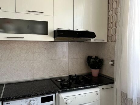 3-комн. новостройка - Наримановский р. - 76 м²
