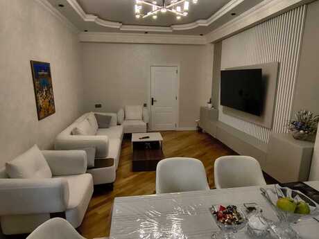 3 otaqlı yeni tikili - Həzi Aslanov m. - 114 m²