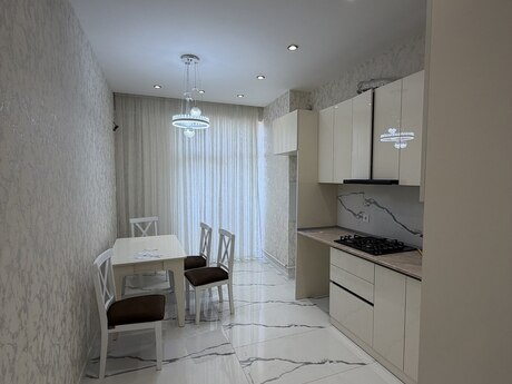 2-комн. новостройка - м. 20 января - 80 м²