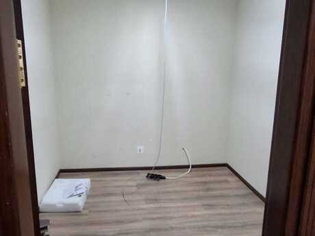 3-комн. новостройка - Насиминский  р. - 140 м²