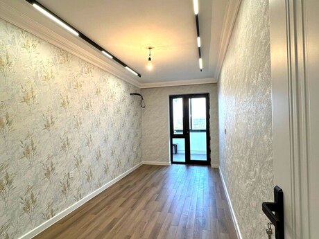 3-комн. новостройка - Наримановский р. - 75 м²