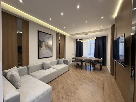3-комн. новостройка - Наримановский р. - 130 м²