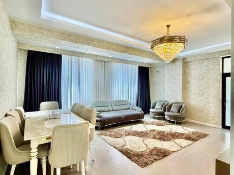 3-комн. новостройка - м. Ази Асланов - 110 м²