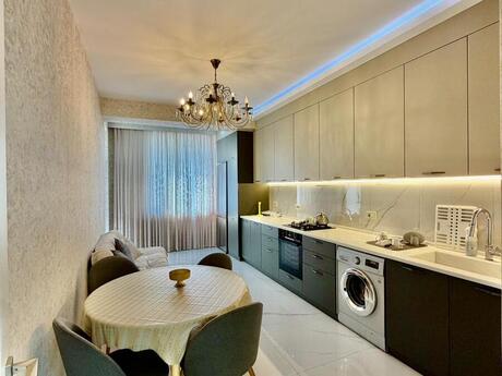 3-комн. новостройка - м. Ази Асланов - 110 м²